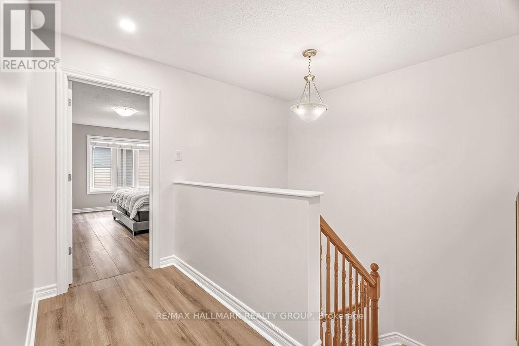 4 Bed, 3 Bath House for Sale in Ottawa – 450 BRETTONWOOD RIDGE, Ottawa – MLS# X13751968 - Image 25