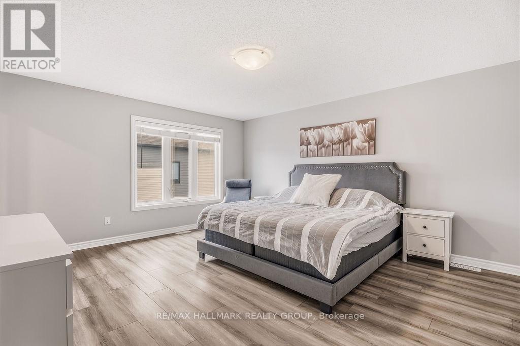 450 BRETTONWOOD RIDGE - 26