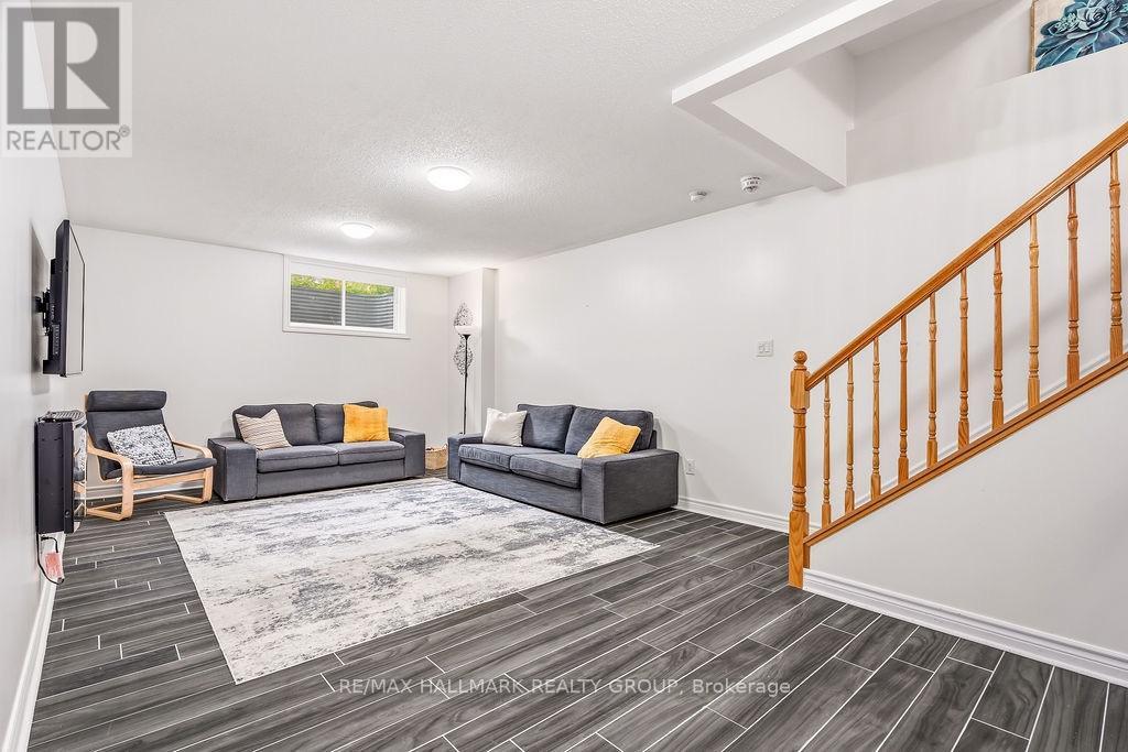 450 BRETTONWOOD RIDGE - 39