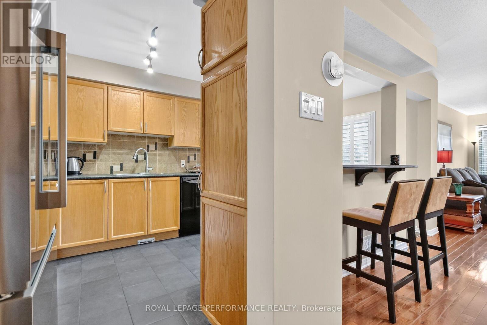 7 CALAVERAS AVENUE - 4