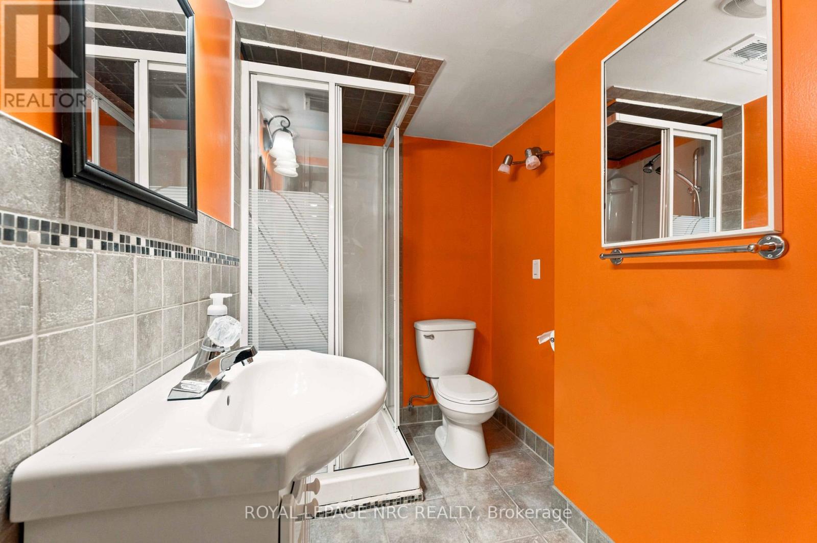 45 WOODCROFT CRESCENT - Image 36