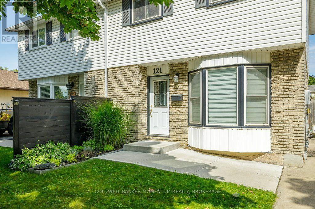 121 DOROTHY STREET - 6