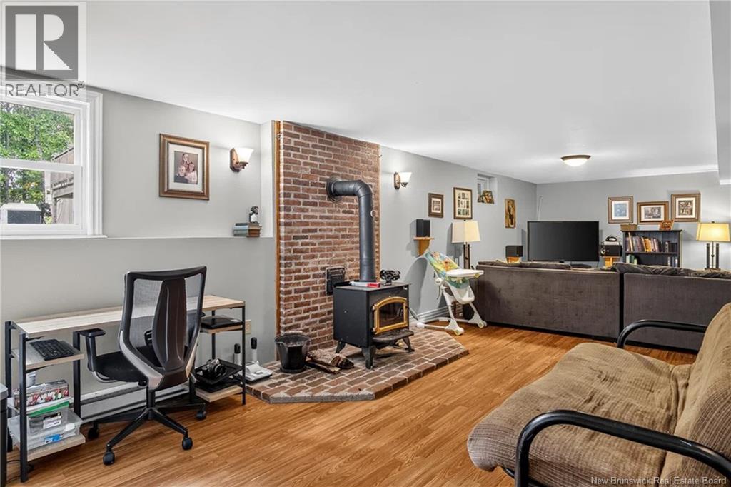 17 Lionel Drive - 25