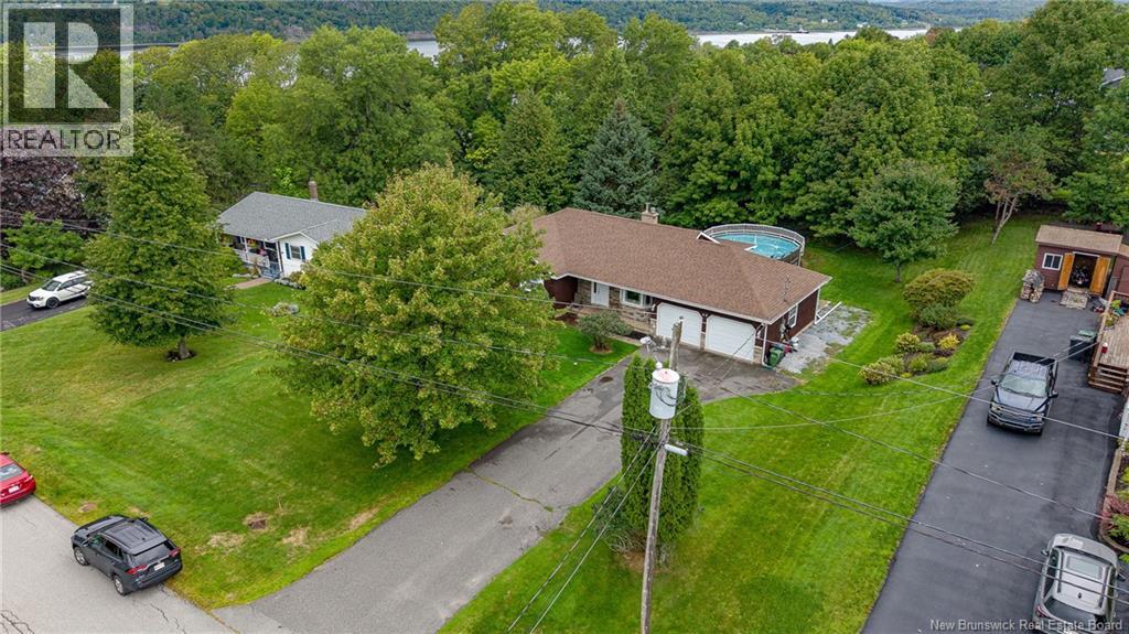 17 Lionel Drive - 46