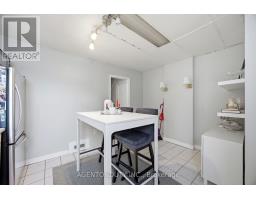 51 Perth Avenue, Toronto, ON M6R2C1 Photo 11