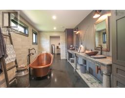 319 Edson Foote Road, North Chegoggin, NS B5A5K6 Photo 25