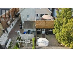 1398 Queen Street E, Toronto, ON M4L1C9 Photo 17