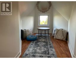 1398 Queen Street E, Toronto, ON M4L1C9 Photo 38