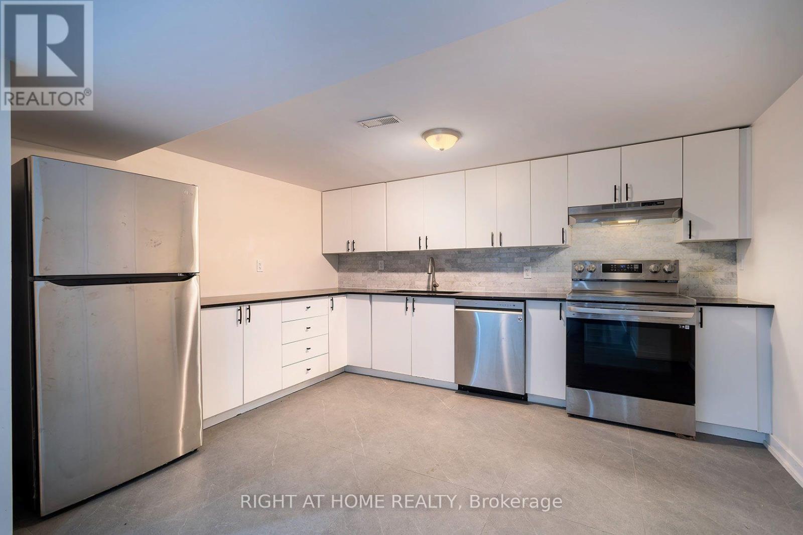 511 WOODCREST AVENUE - Image 26