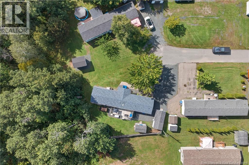 1125 Pine - Image 32