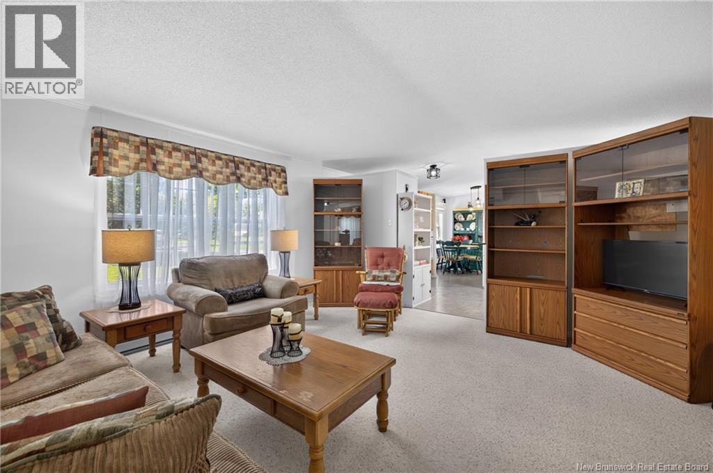 1125 Pine - Image 18
