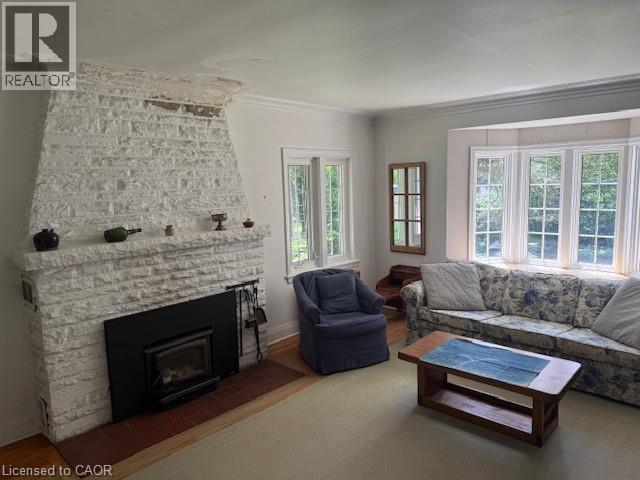 311 GOLF LINKS Road - 6