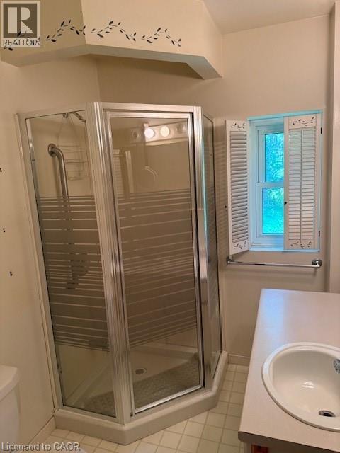 311 GOLF LINKS Road - 11