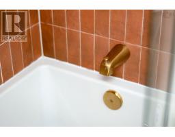112 Hilltop Drive, Lower Sackville, NS B4C2P5 Photo 21
