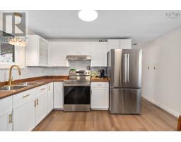 Primary Bedroom - 112 Hilltop Drive, Lower Sackville, NS B4C2P5 Photo 7