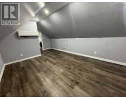 1057 George Street, Sydney, NS B1P1M9 Photo 10