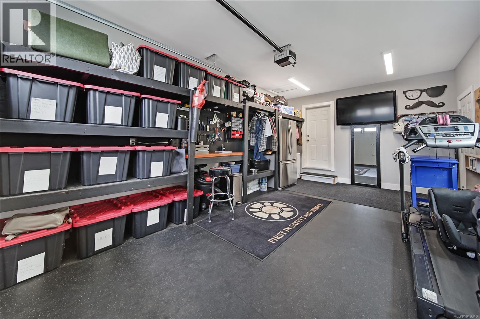 4453 9th Ave - Image 16