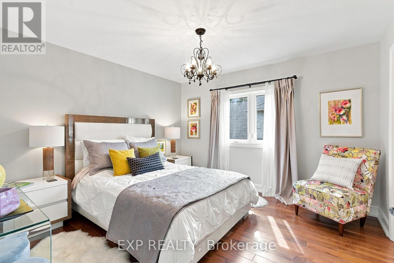 655 CULLER MEWS - Image 34