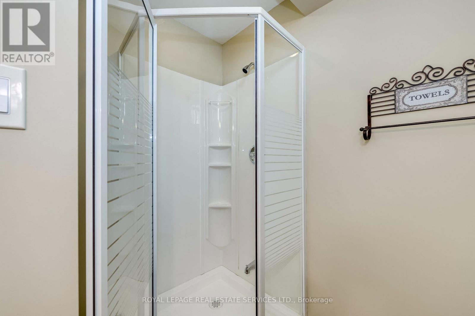 2346 SALCOME DRIVE - Image 36