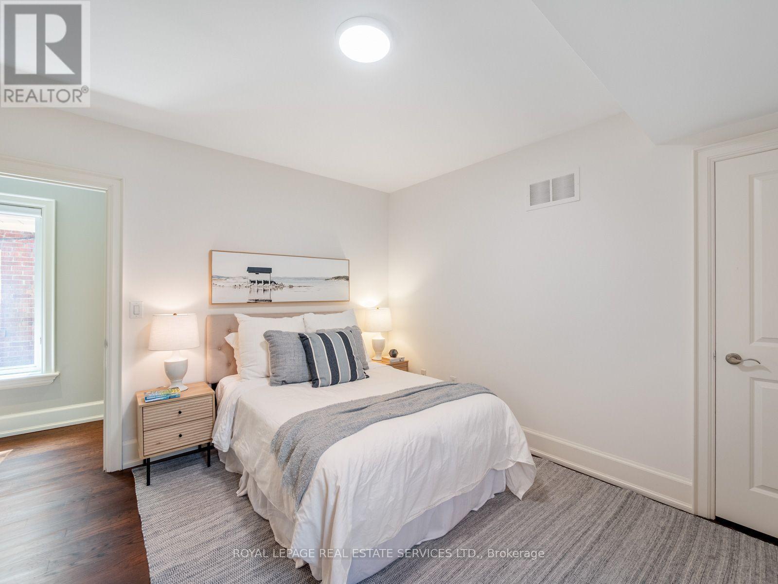 330 WILLARD AVENUE - Image 33