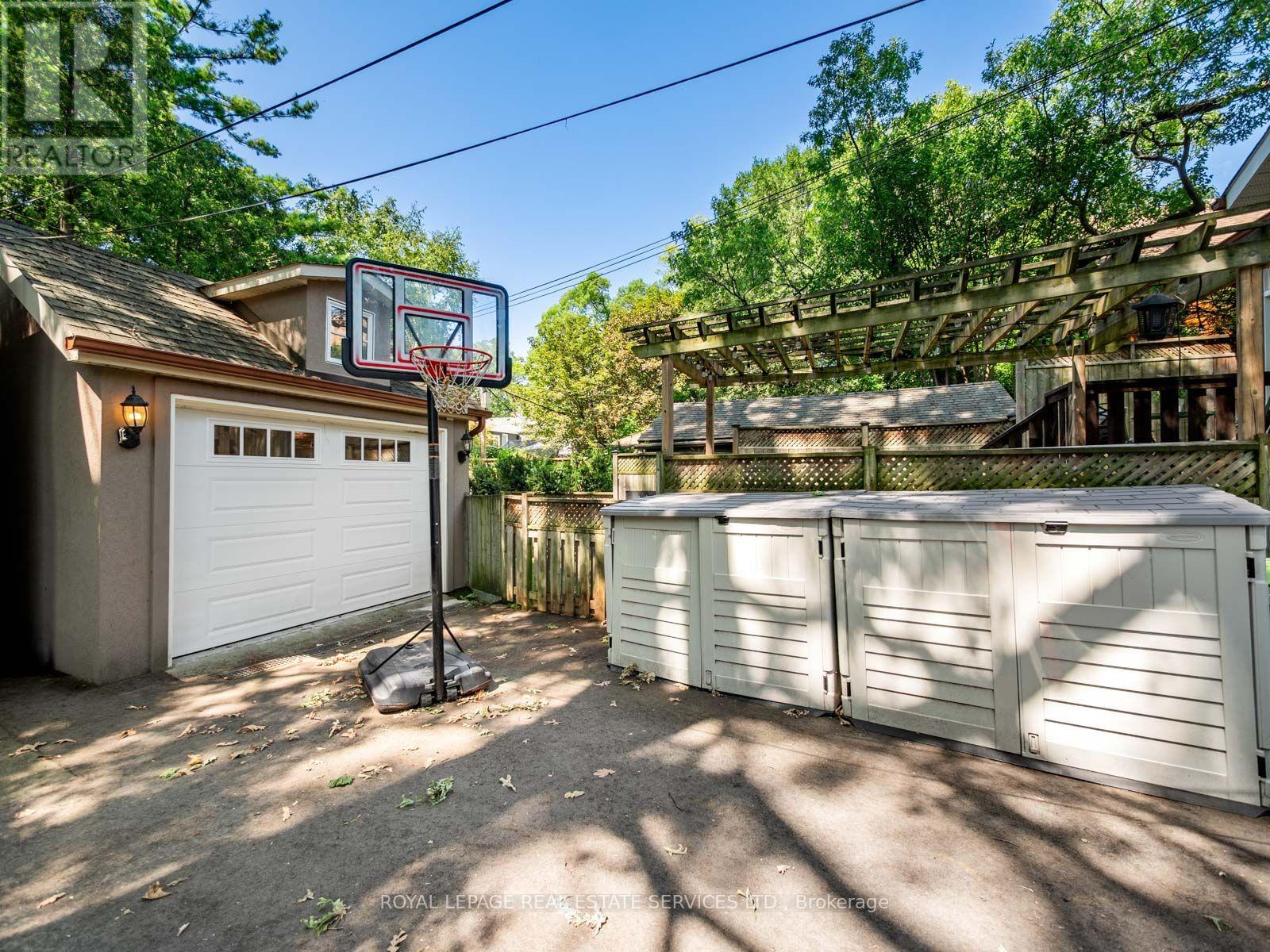 330 WILLARD AVENUE - Image 49