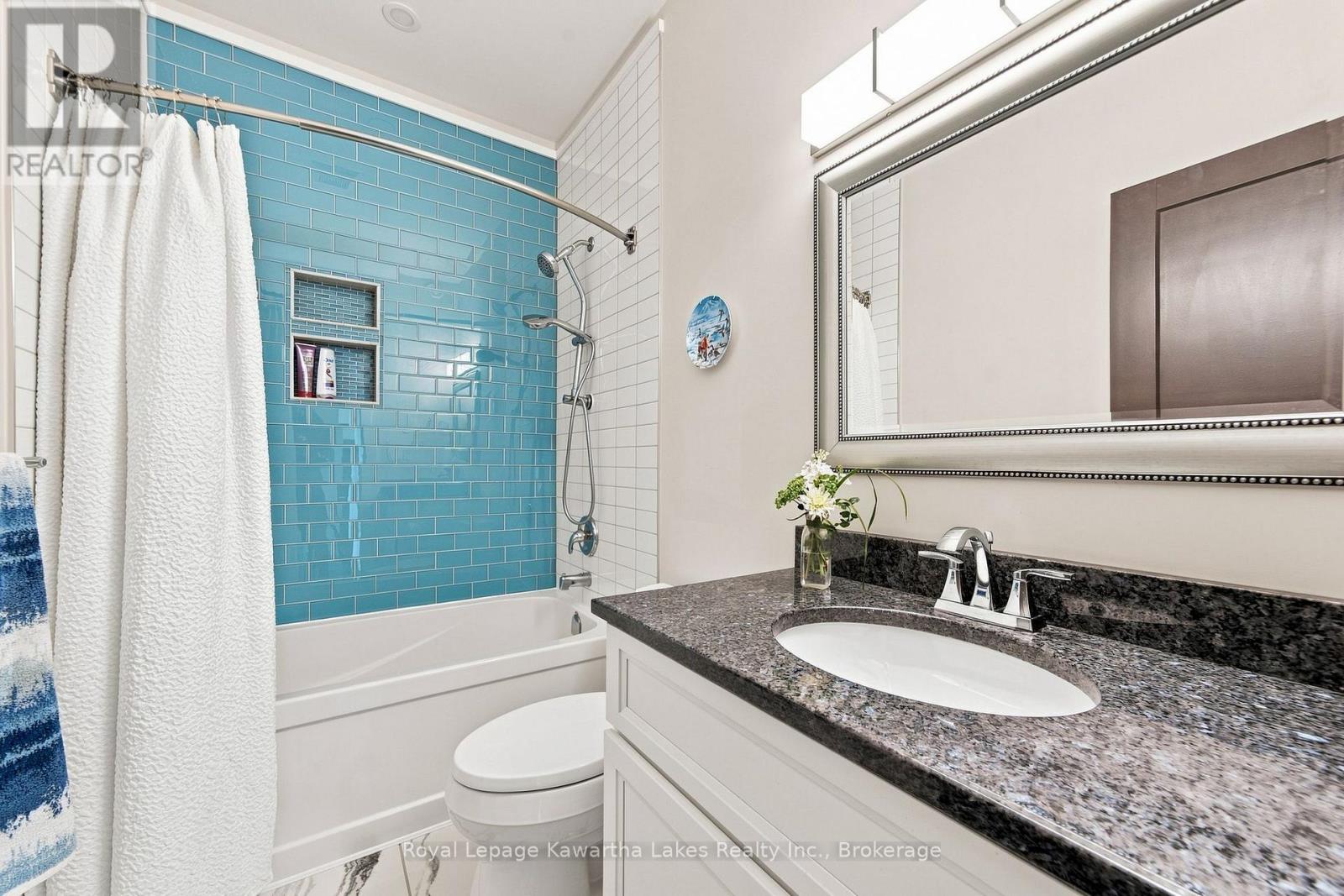 32 MCLARENS CREEK ROAD - Image 29