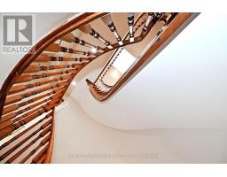 58 Thornbrook Court, Vaughan, ON L4J7X4 Photo 31