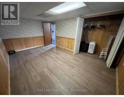 8 John Street, Ear Falls, ON P0V1T0 Photo 23