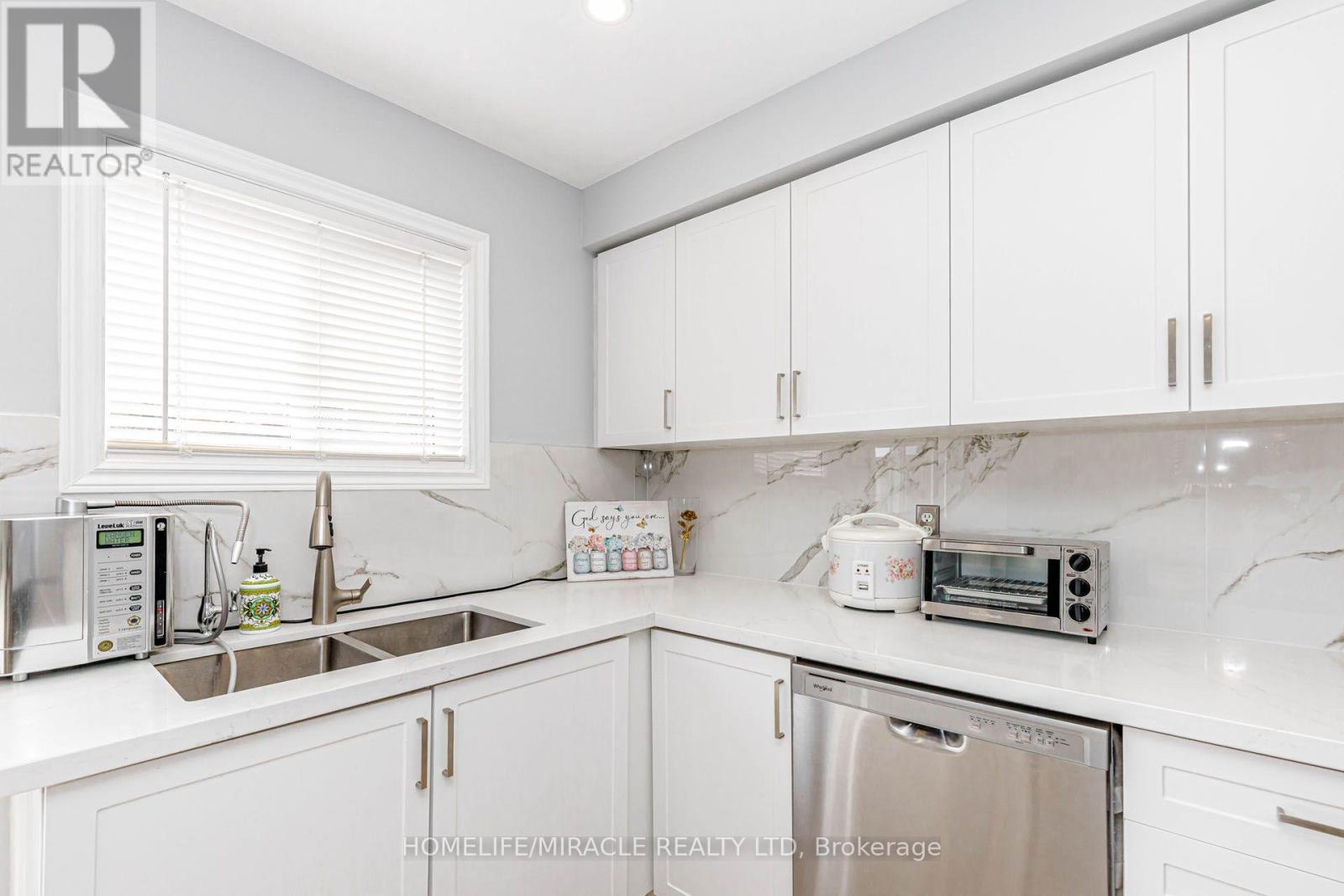 #106 601 SHORELINE DRIVE - 18