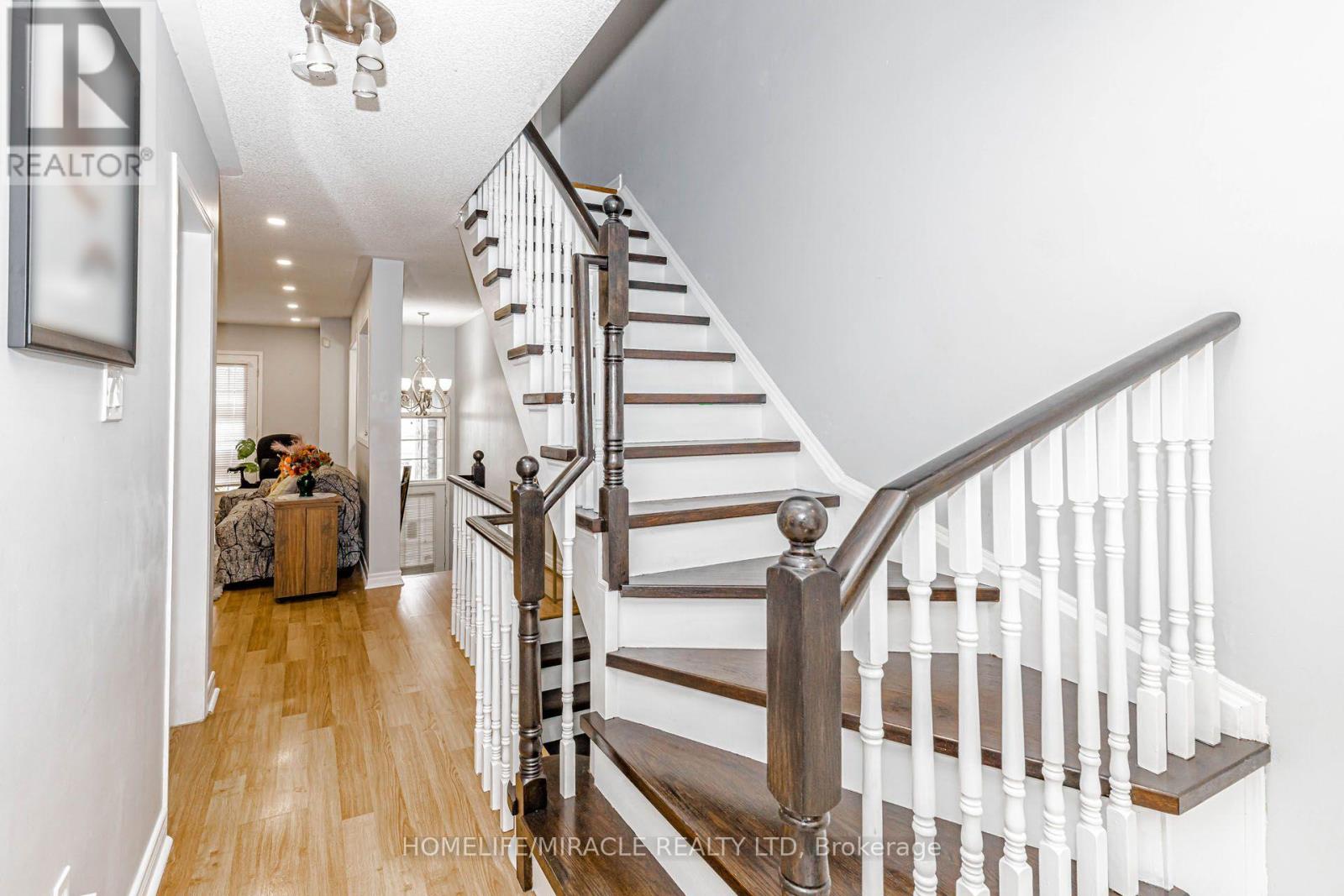 #106 601 SHORELINE DRIVE - 25