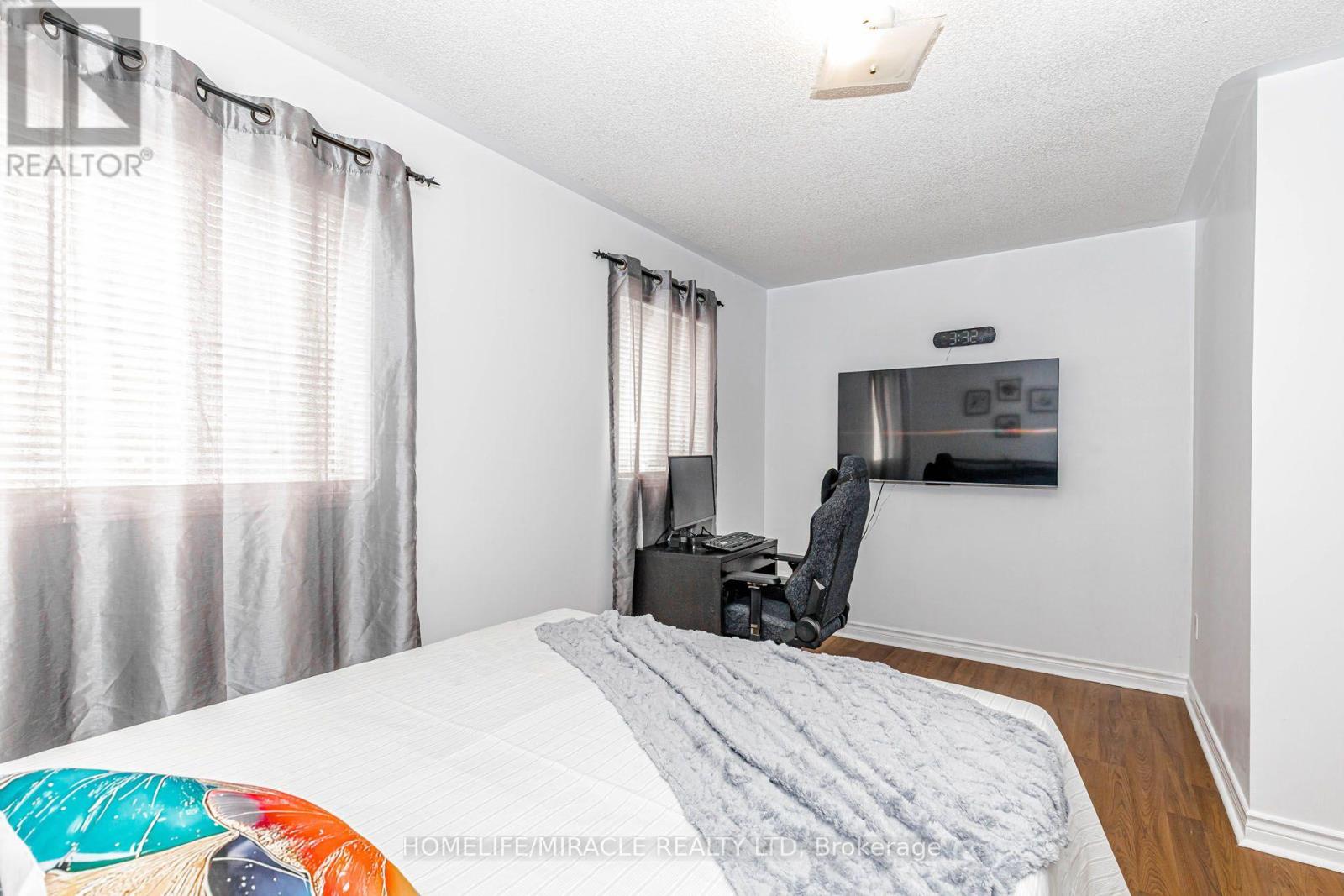 #106 601 SHORELINE DRIVE - 30