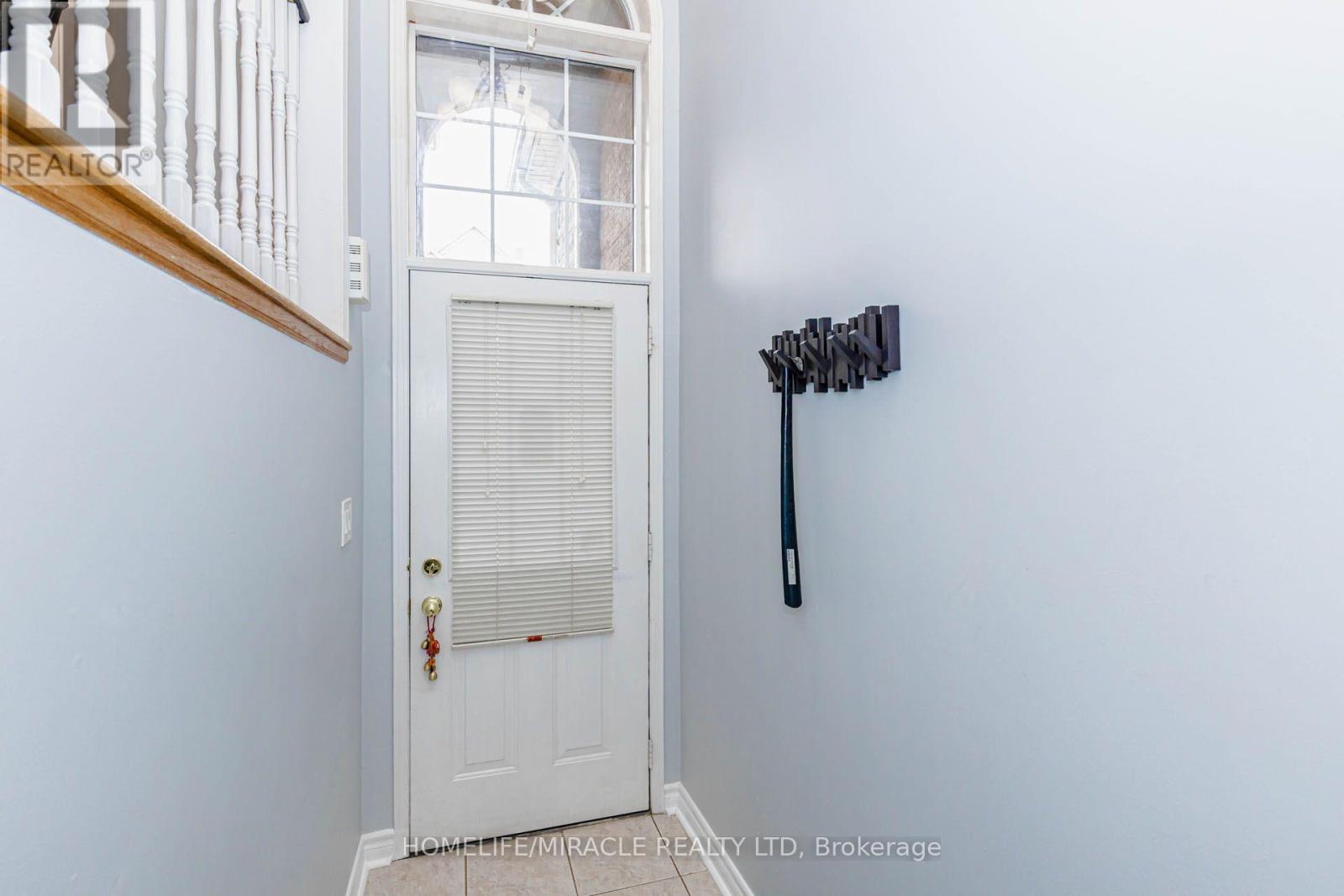 Photo of 106 - 601 SHORELINE DRIVE