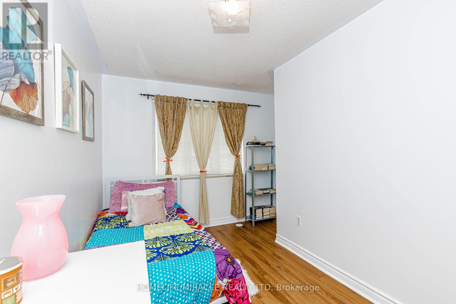 #106 601 SHORELINE DRIVE - 38