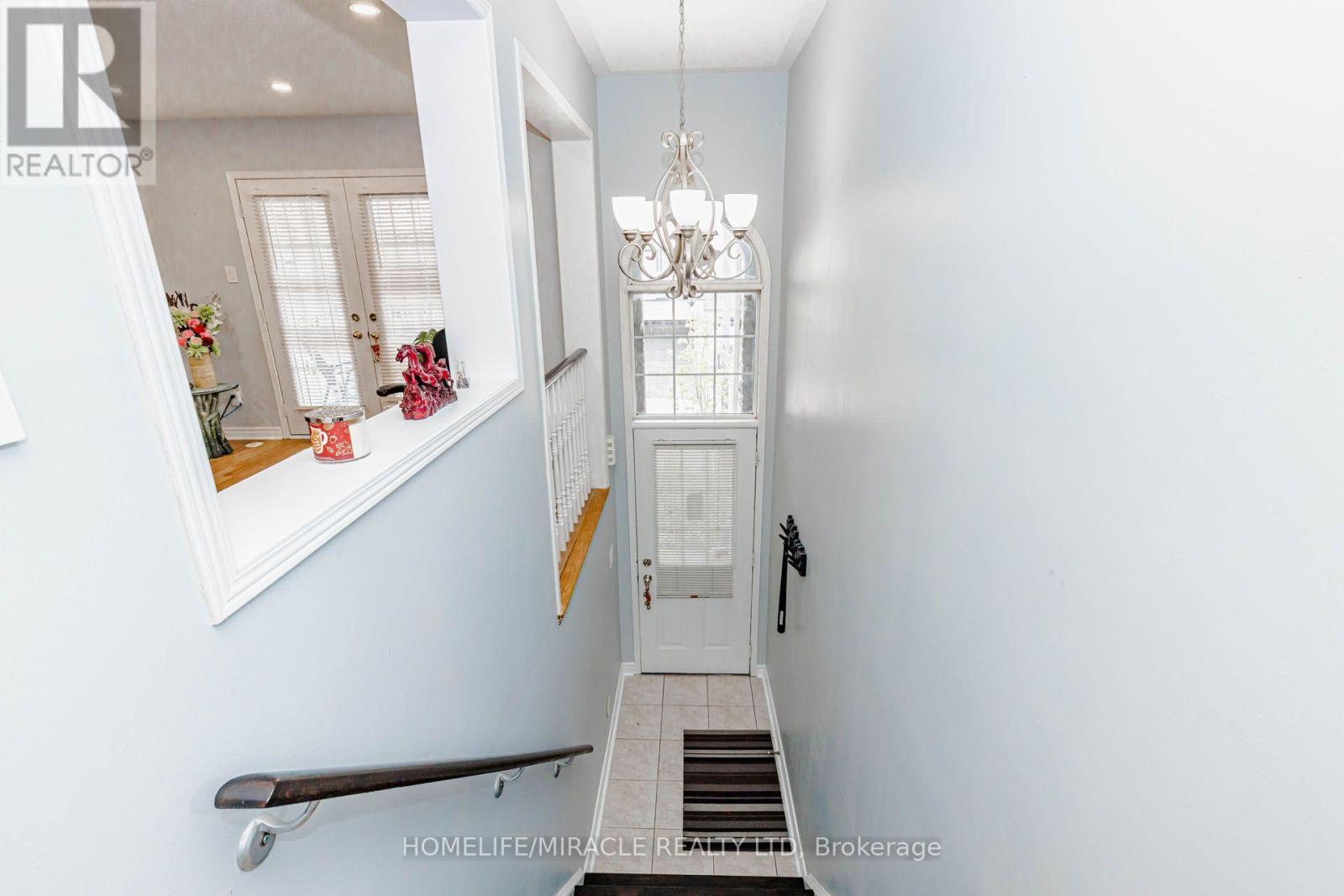 Photo of 106 - 601 SHORELINE DRIVE