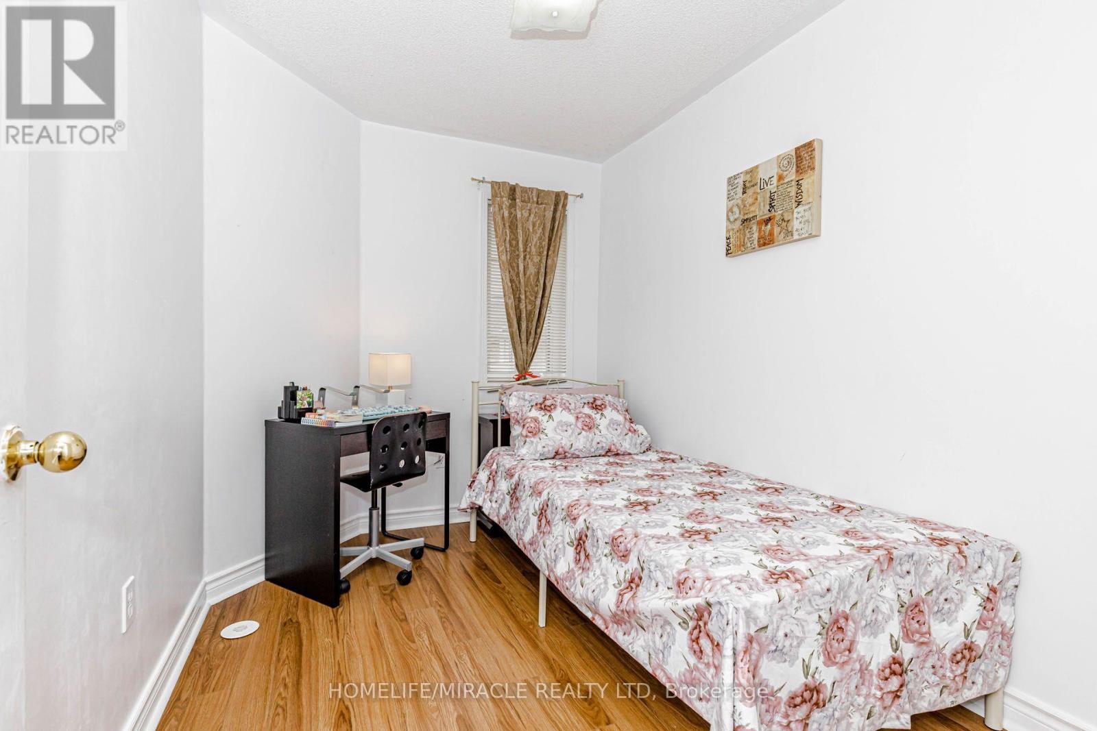 #106 601 SHORELINE DRIVE - 35