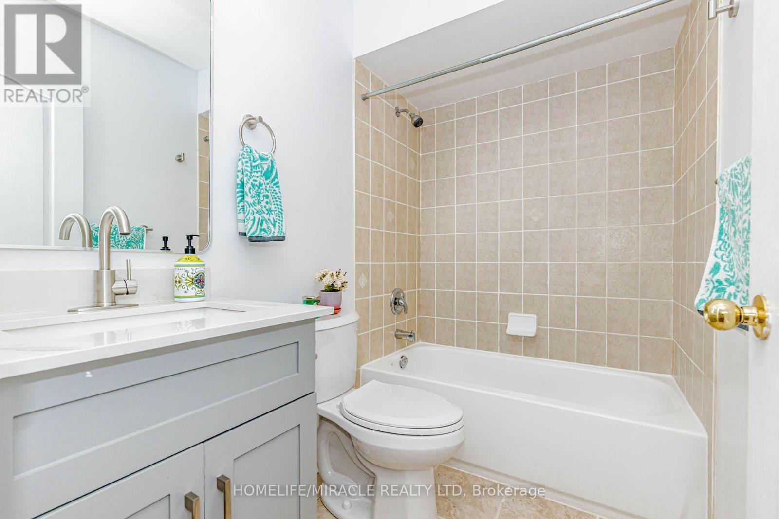 #106 601 SHORELINE DRIVE - 36