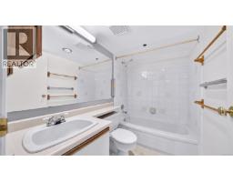 201 1560 Hillside Ave, Victoria, BC V8T5B8 Photo 17