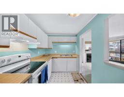 Balcony - 201 1560 Hillside Ave, Victoria, BC V8T5B8 Photo 6
