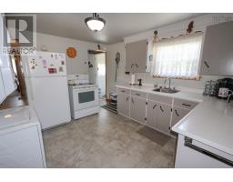 17 Freds Road, Western Shore, NS B0J1K0 Photo 12