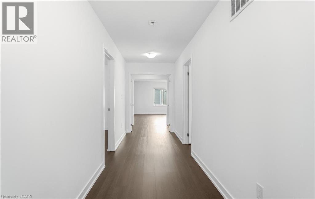 32 REBECCA Way - 26
