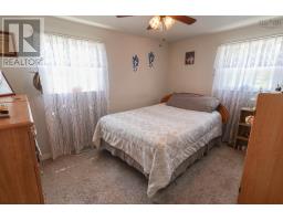 17 Freds Road, Western Shore, NS B0J1K0 Photo 18
