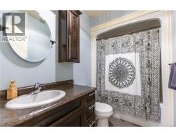 20 Edington Street, photo 23
