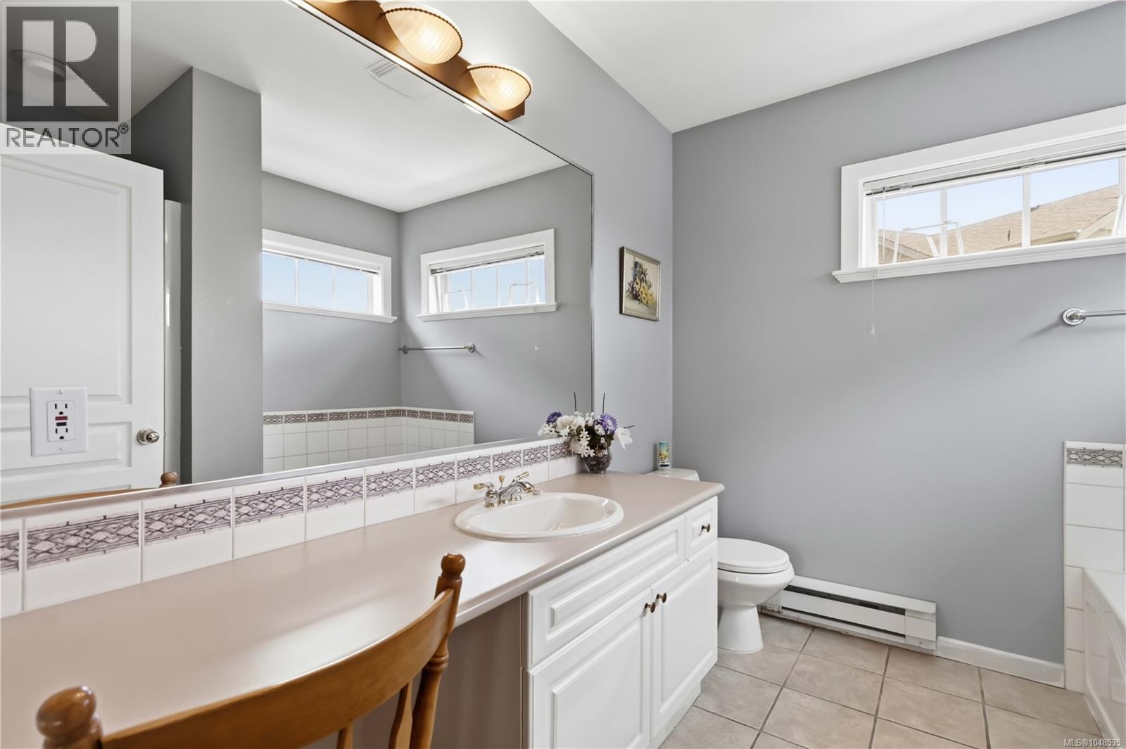 #4 4073 Blackberry Lane - Image 13