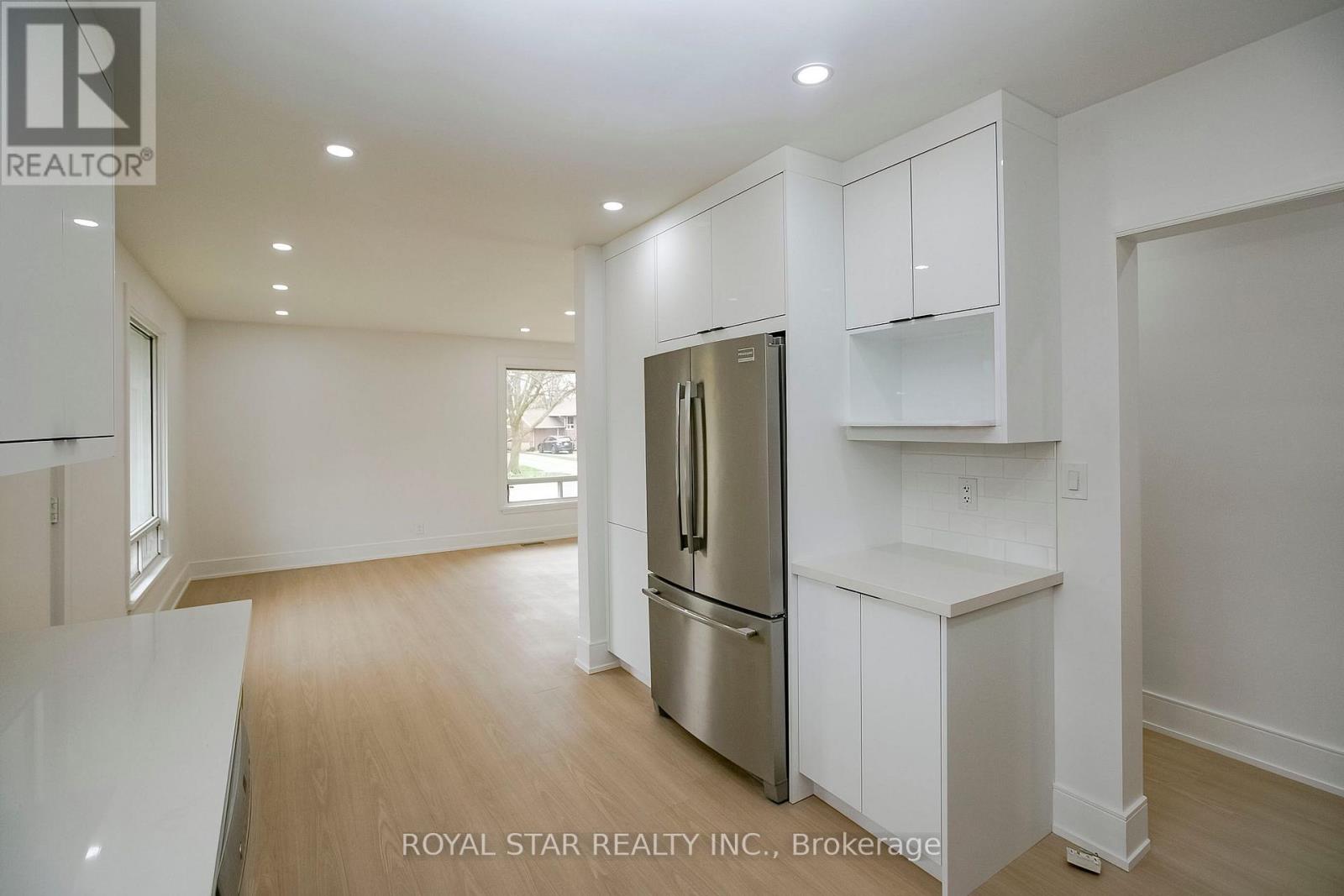 114 Wincott Drive — photo 10
