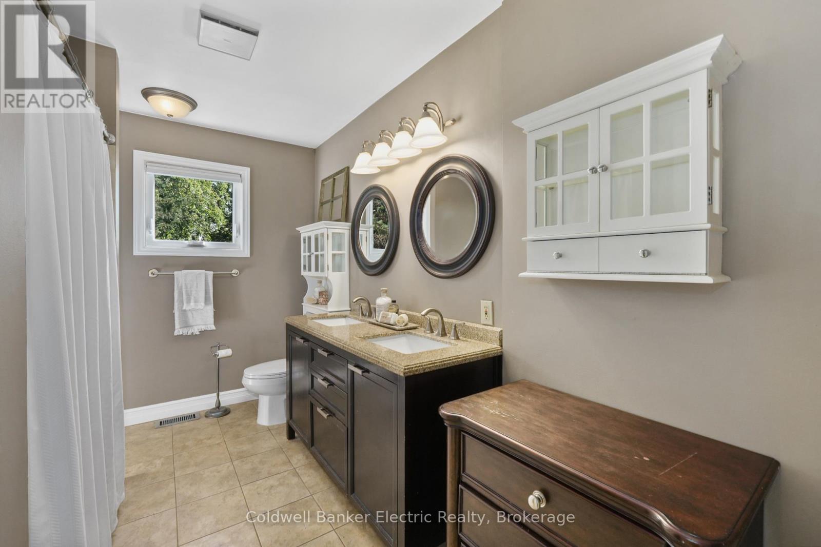 117 PINECREST AVENUE - 15