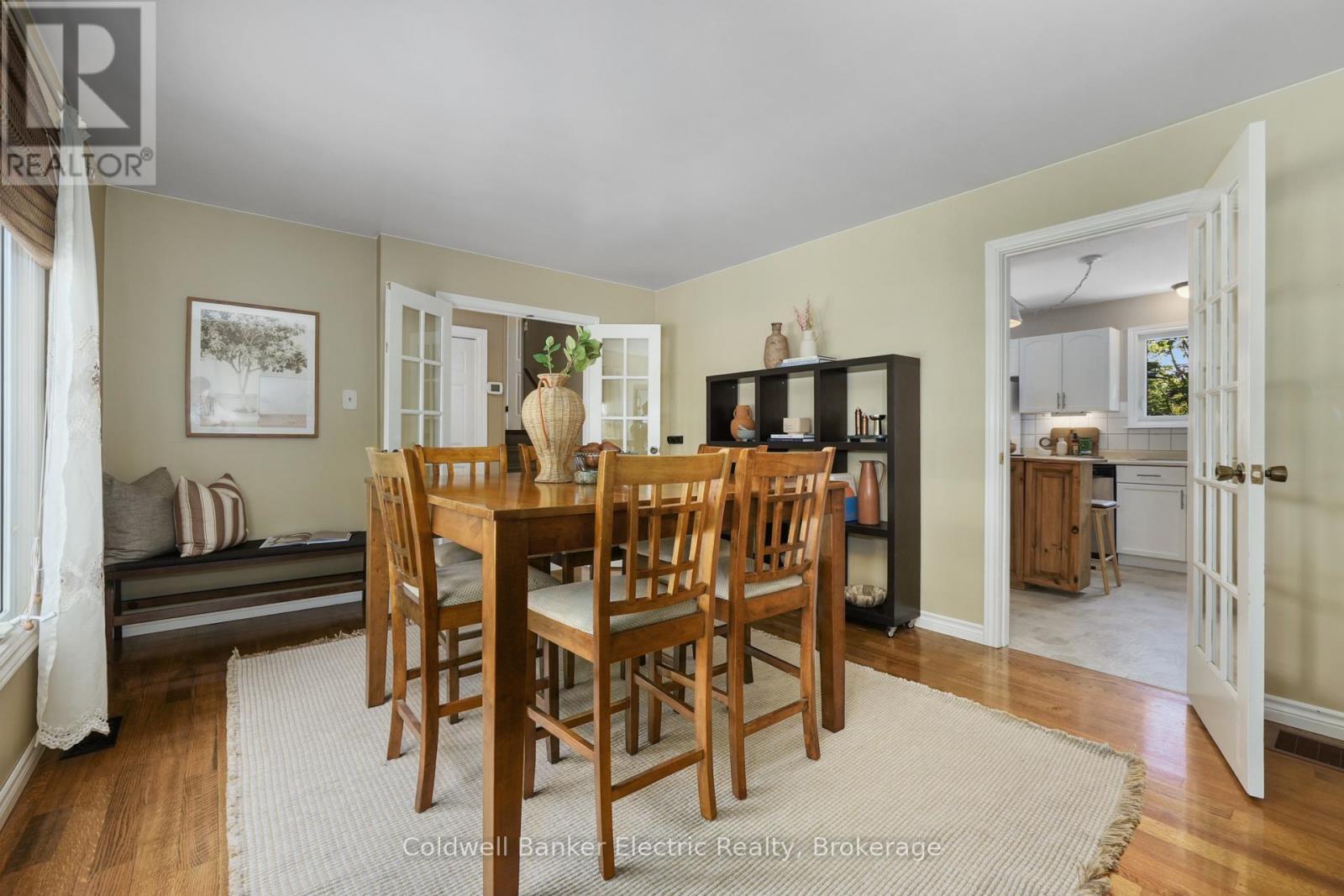 117 PINECREST AVENUE - 4