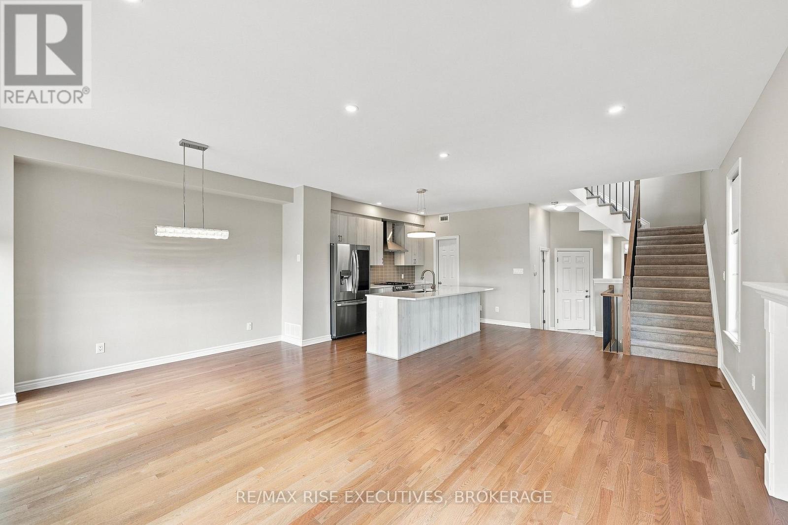 1355 DEMERS AVENUE - Image 19