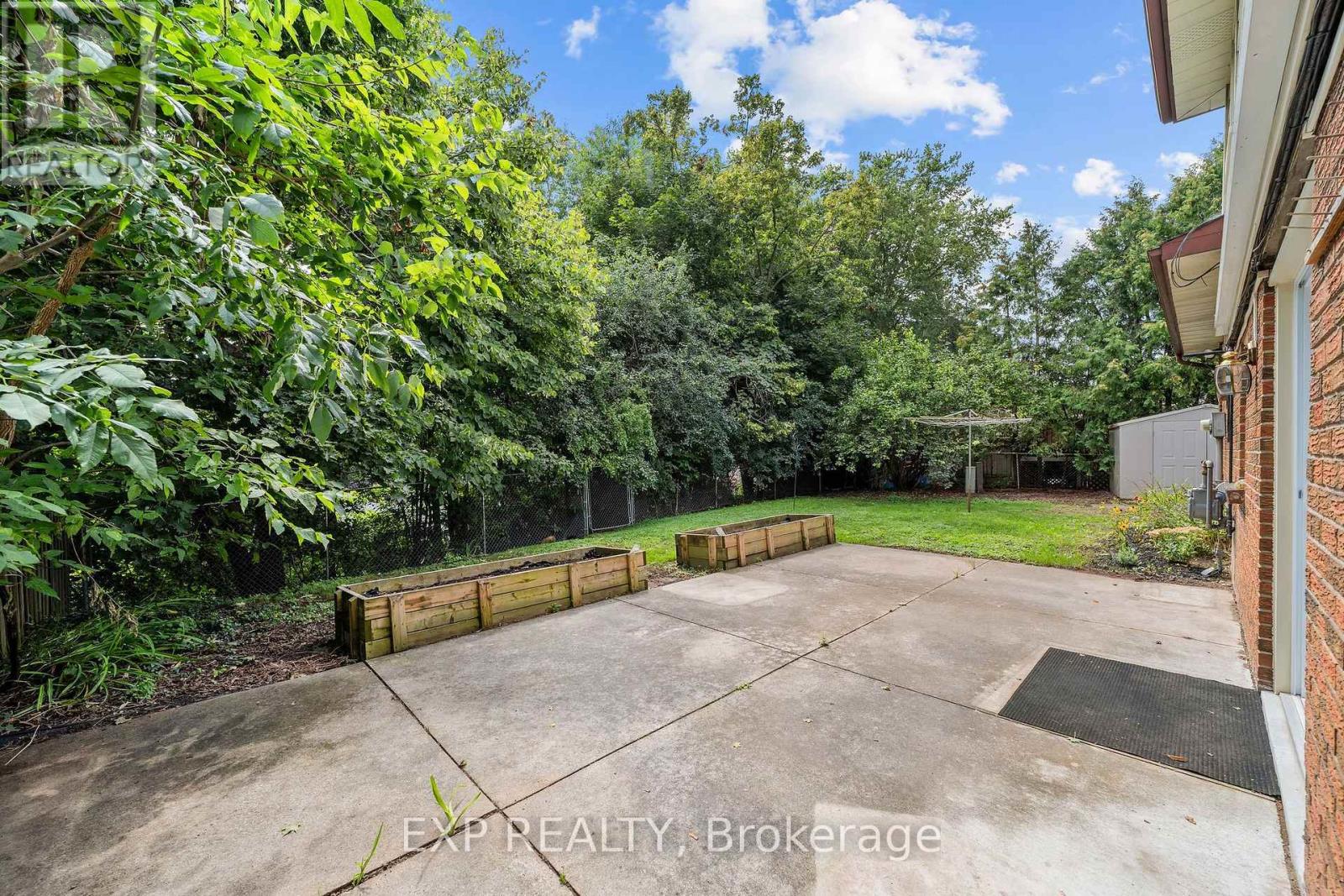 47 GLENBURNIE CRESCENT - 28