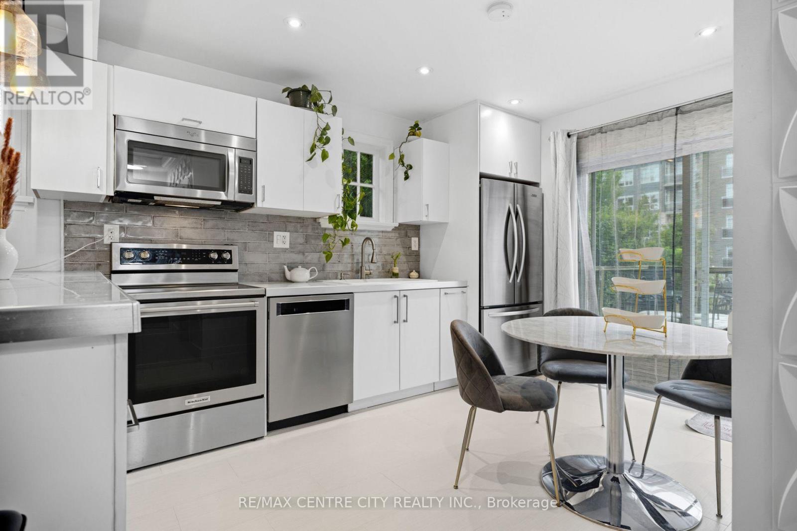 529 HIGHBURY AVENUE N, London East (East M) — photo 8