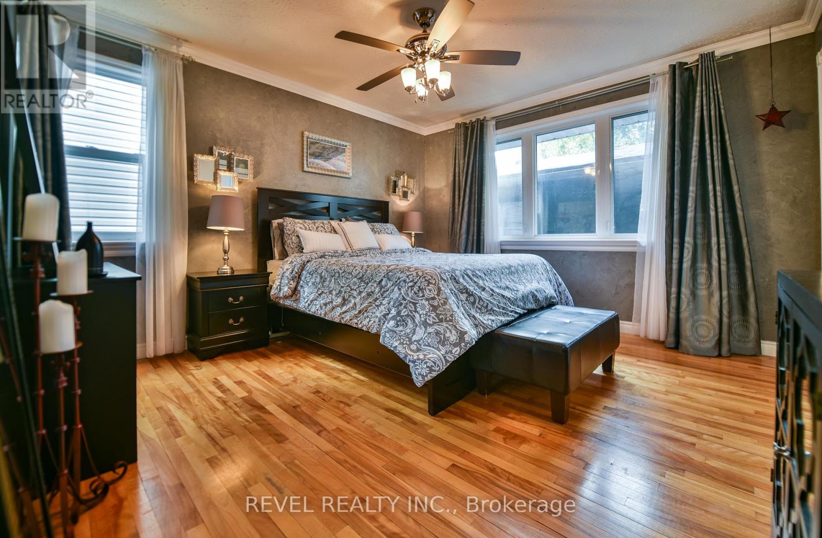 568 TAMARACK STREET - 32